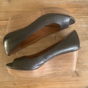 Lucky Brand Leather Wedge Womens Shoes - Navy